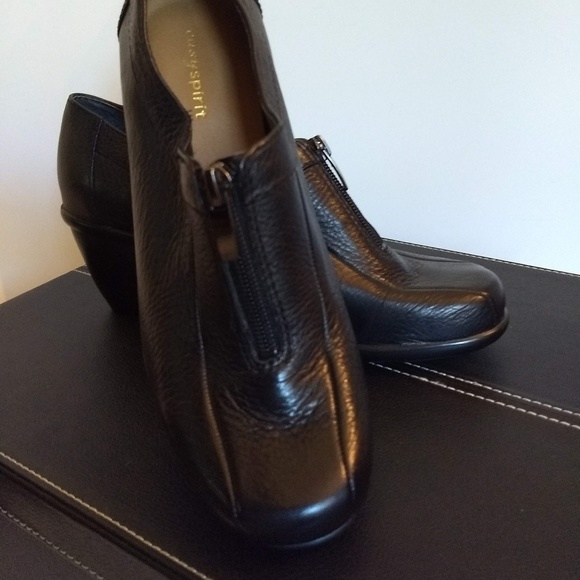 easy spirit dress shoes